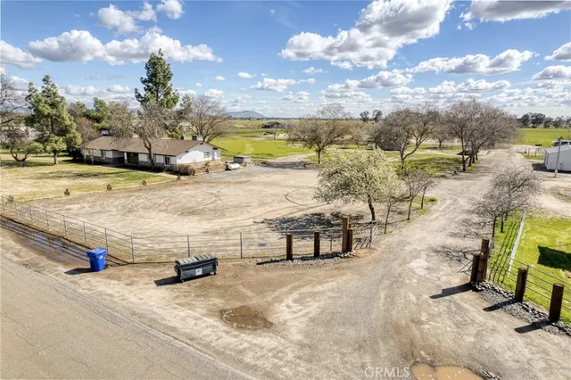 $1,399,999 | 13545 East Bullard Avenue, Clovis, CA 93619