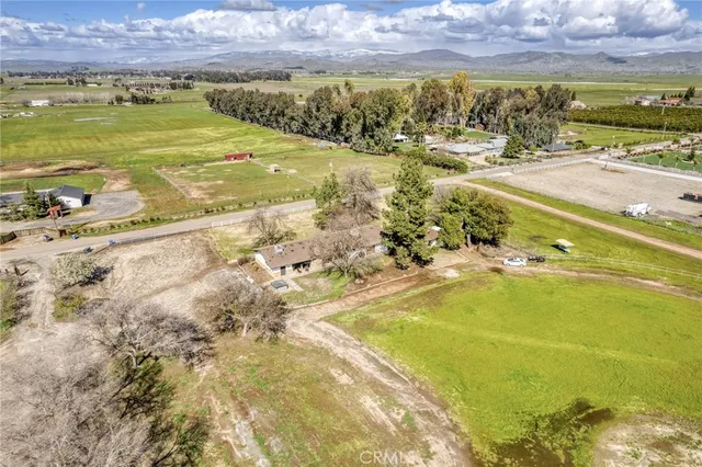 $1,399,999 | 13545 East Bullard Avenue, Clovis, CA 93619