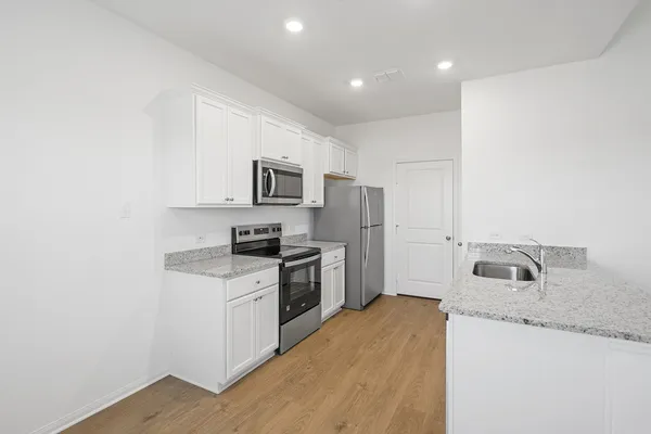 $1,950 | 23031 Glory Orchid Drive, Hockley, TX 77447