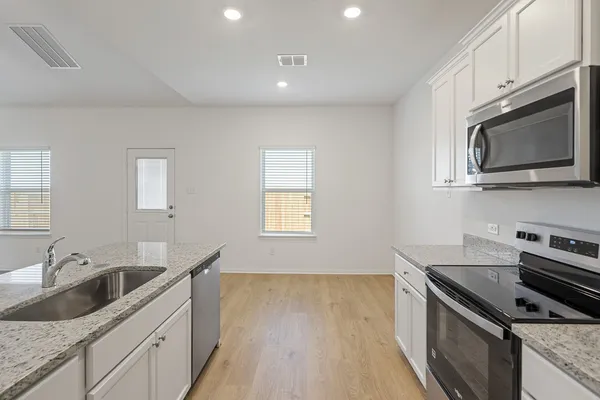 $1,950 | 23031 Glory Orchid Drive, Hockley, TX 77447