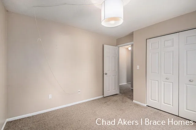 $259,900 | 3100 Windcrest Court Northeast, Grand Rapids, MI 49525