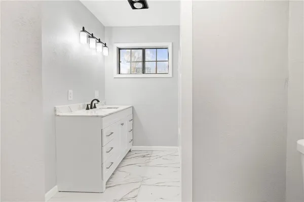 $275,000 | 245 North Pine Street, Garnett, KS 66032