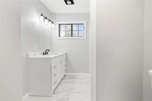 $299,000 | 245 North Pine Street, Garnett, KS 66032