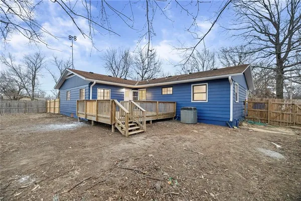 $275,000 | 245 North Pine Street, Garnett, KS 66032
