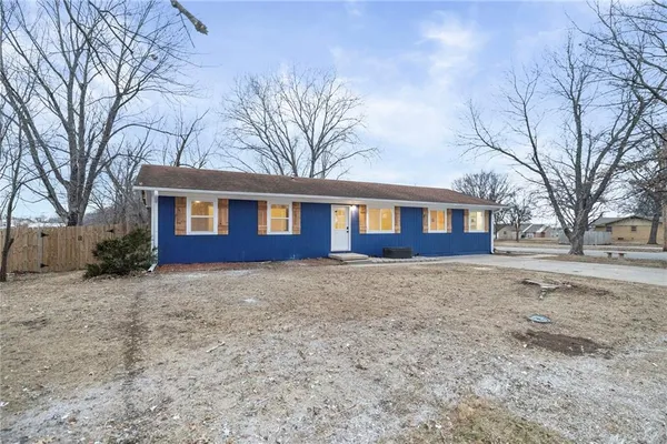 $275,000 | 245 North Pine Street, Garnett, KS 66032