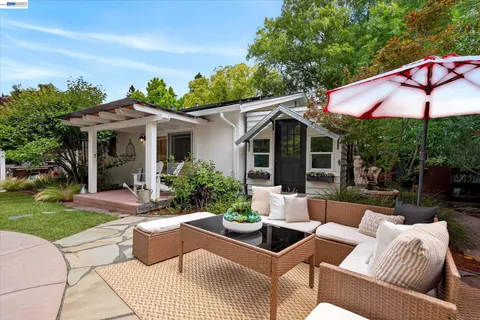 $2,098,000 | 184 Lowell Drive, Danville, CA 94526