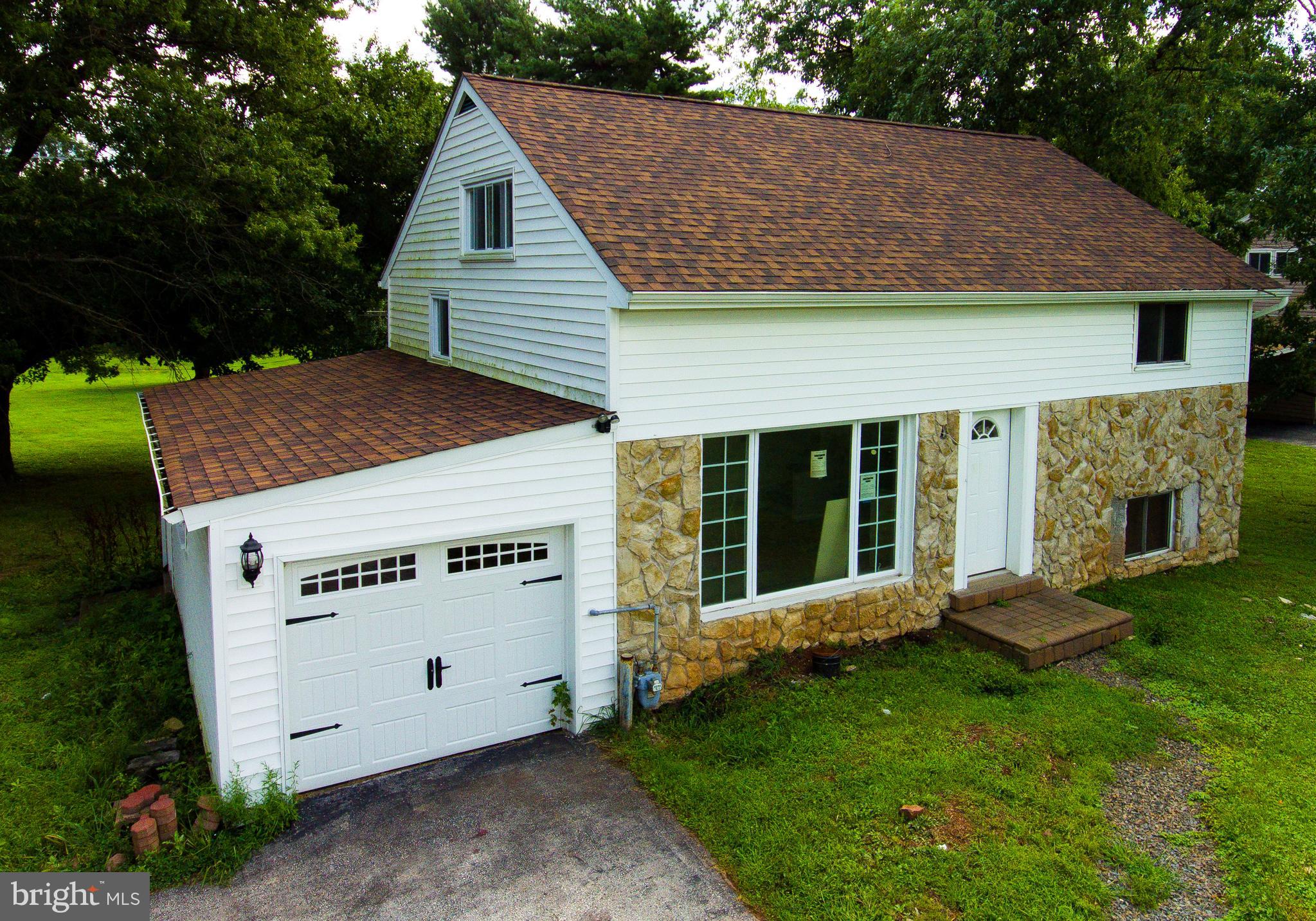 New architectural roof