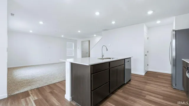 $303,025 | 1321 Greencastle Drive, Warsaw, IN 46582