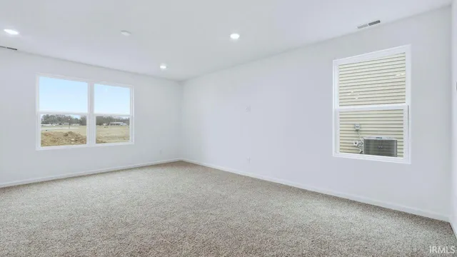 $303,025 | 1321 Greencastle Drive, Warsaw, IN 46582