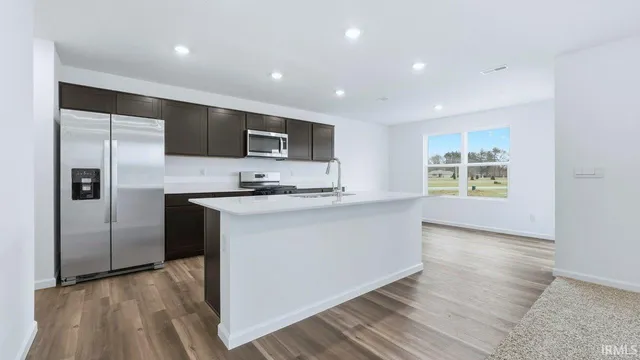 $303,025 | 1321 Greencastle Drive, Warsaw, IN 46582