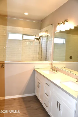 $2,600 | 2362 West Sierra Vista Drive, Phoenix, AZ 85015