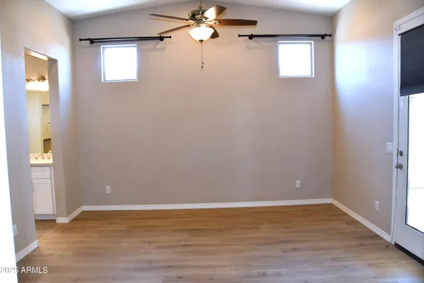 $2,600 | 2362 West Sierra Vista Drive, Phoenix, AZ 85015