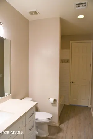 $2,600 | 2362 West Sierra Vista Drive, Phoenix, AZ 85015