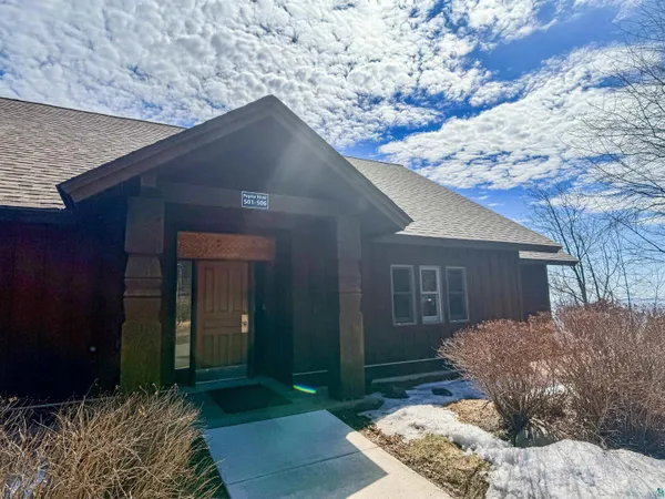 $575,000 | 504-506 Poplar River Road, Unit 505, Lutsen, MN 55612