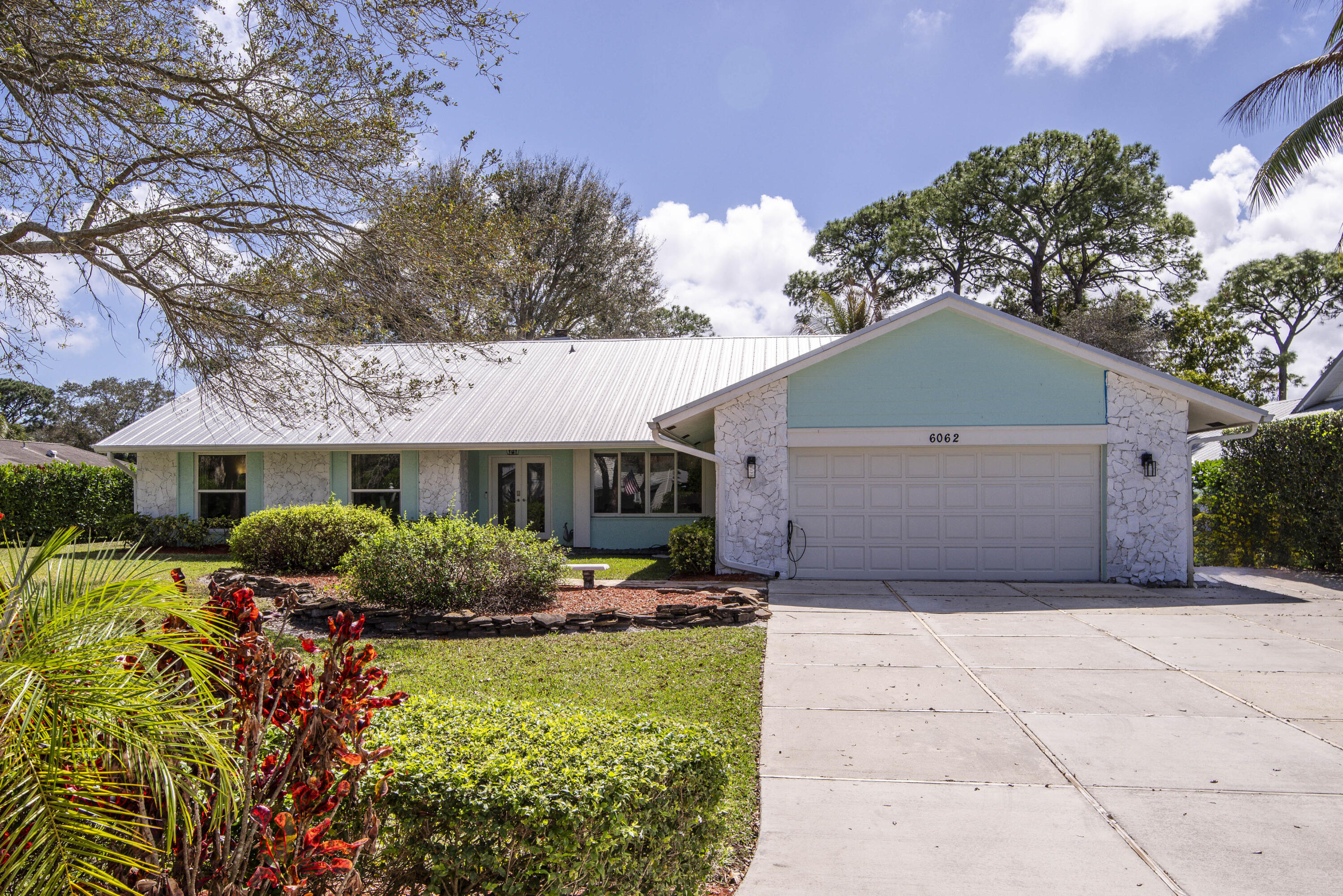 6062 Wood Lake Road Jupiter, FL 33458 - Photo 1 of 41 _IMG7444