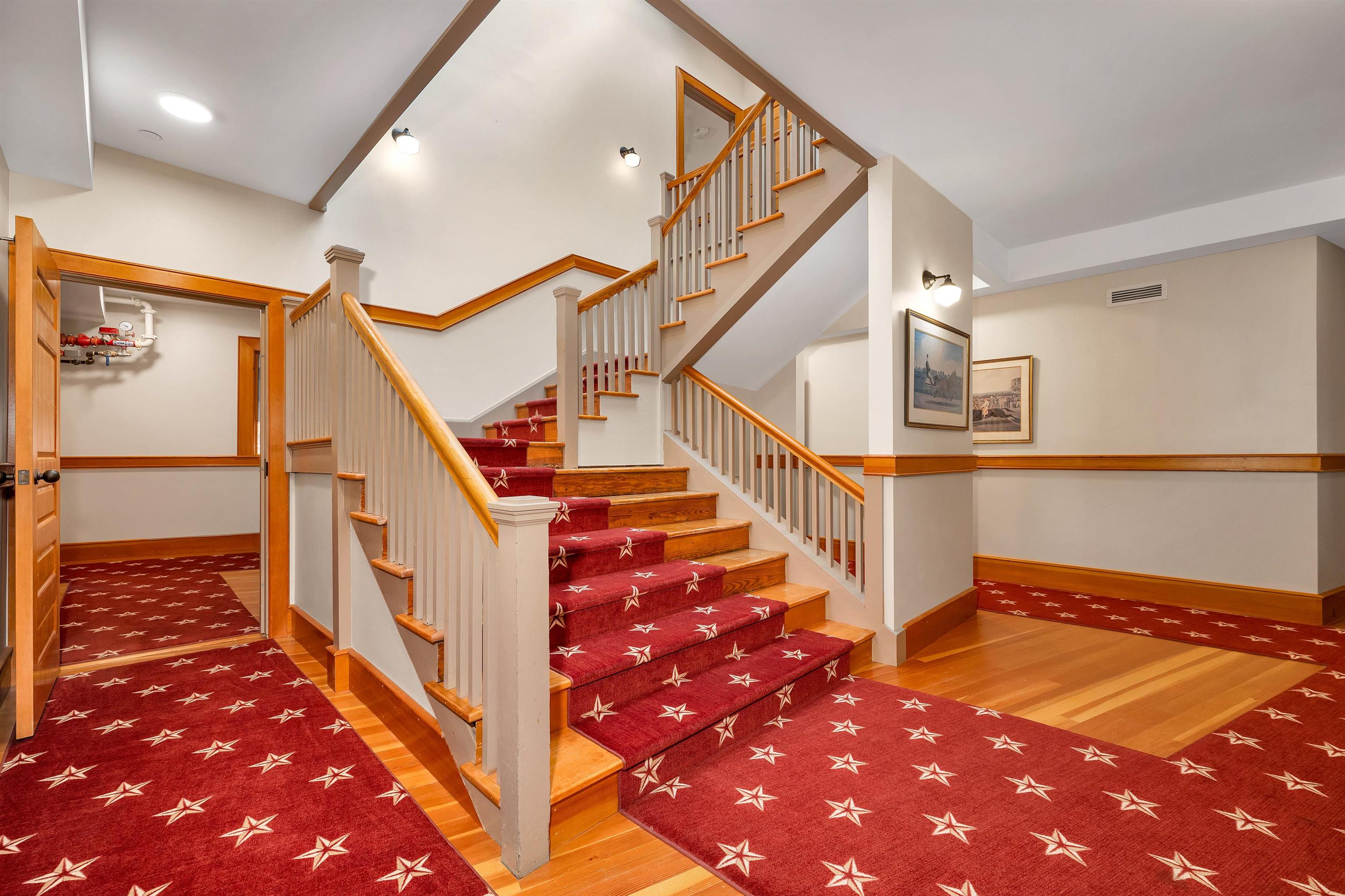 609 Main Street, Unit 202 Laconia, NH 03246 - Photo 23 of 41