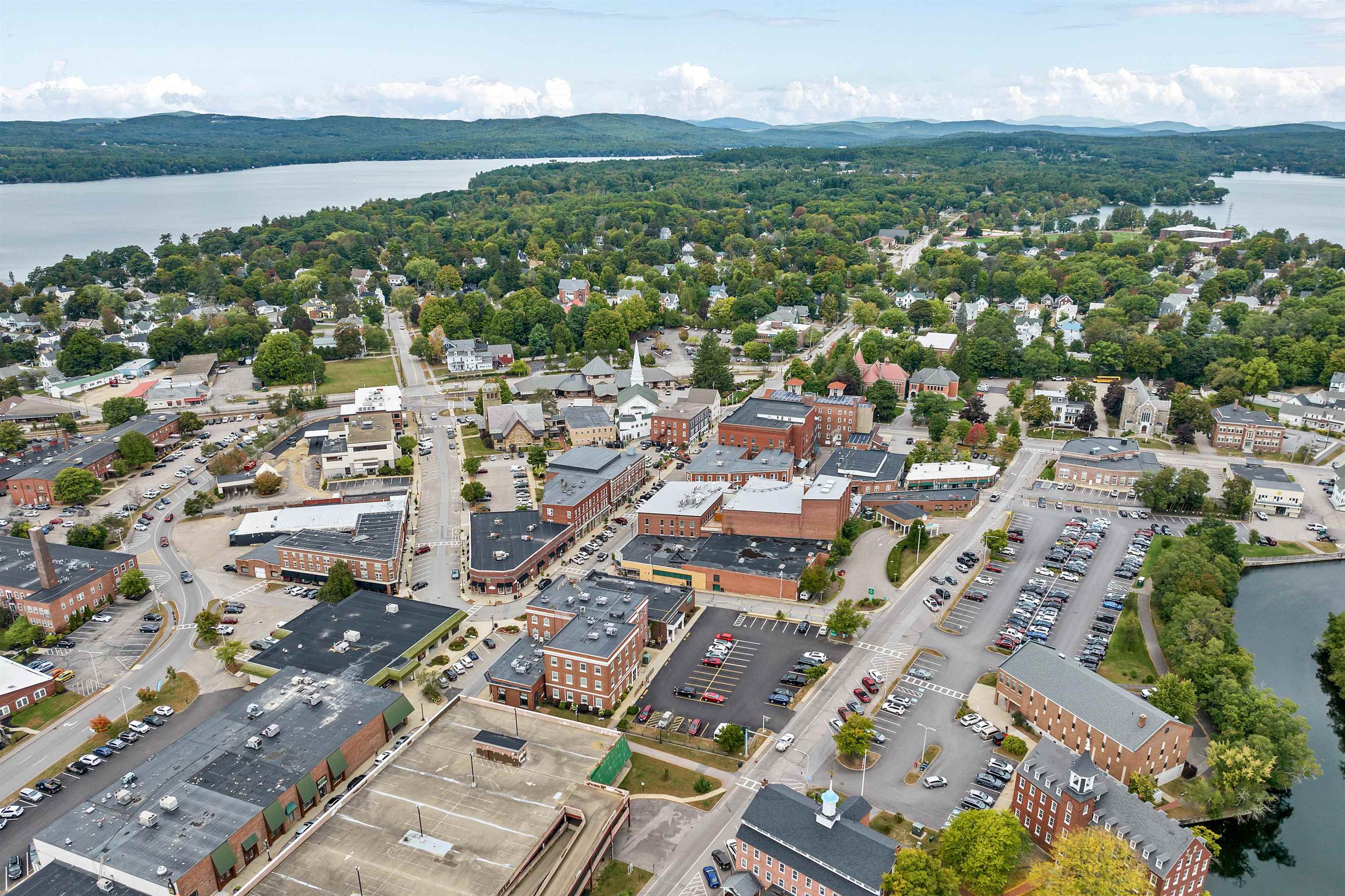 609 Main Street, Unit 202 Laconia, NH 03246 - Photo 37 of 41