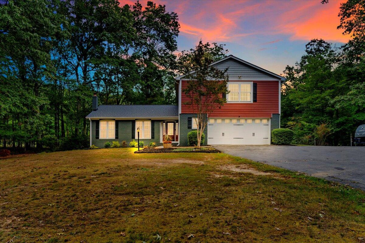1109 4th Street Blue Ridge, VA 24064 - Photo 2 of 112 001-MIB04962