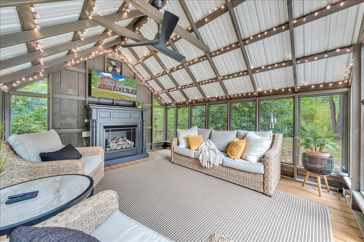 1109 4th Street Blue Ridge, VA 24064 - Photo 76 of 112 076-MIB04815