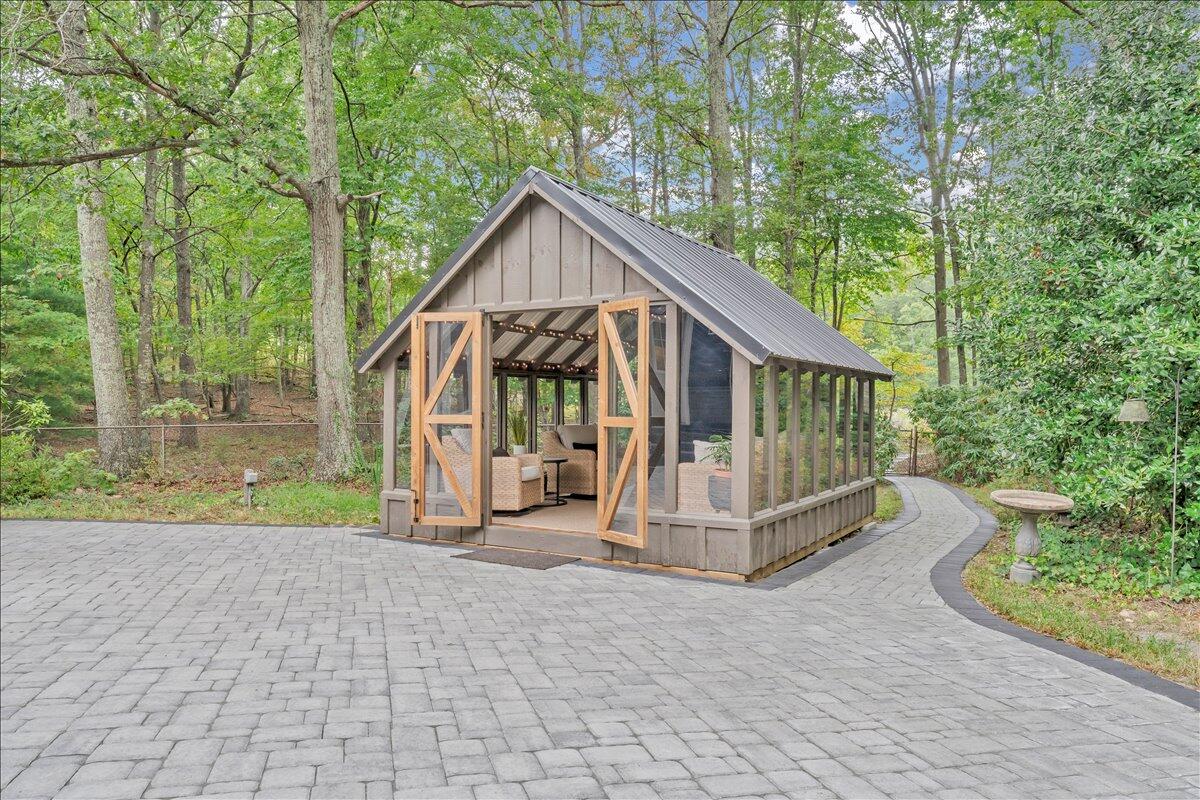 1109 4th Street Blue Ridge, VA 24064 - Photo 79 of 112 079-MIB04827