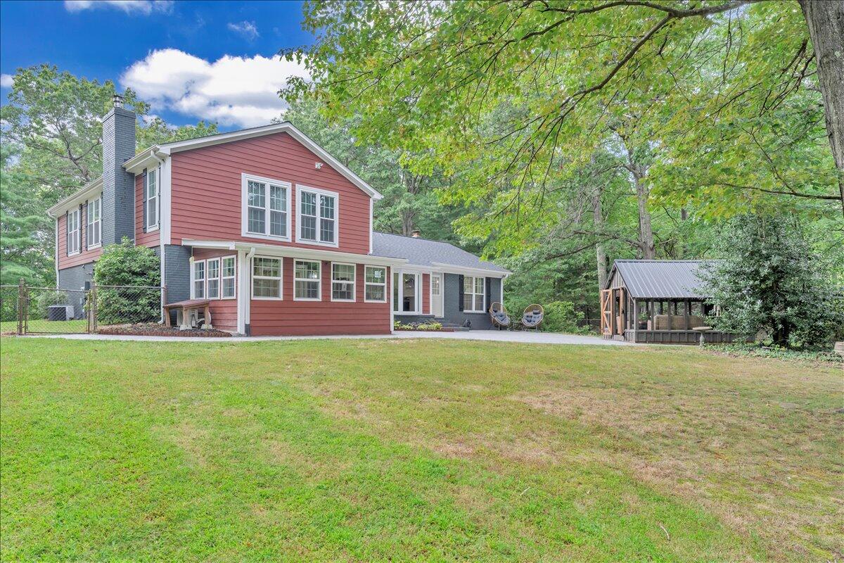 1109 4th Street Blue Ridge, VA 24064 - Photo 84 of 112 084-MIB04911