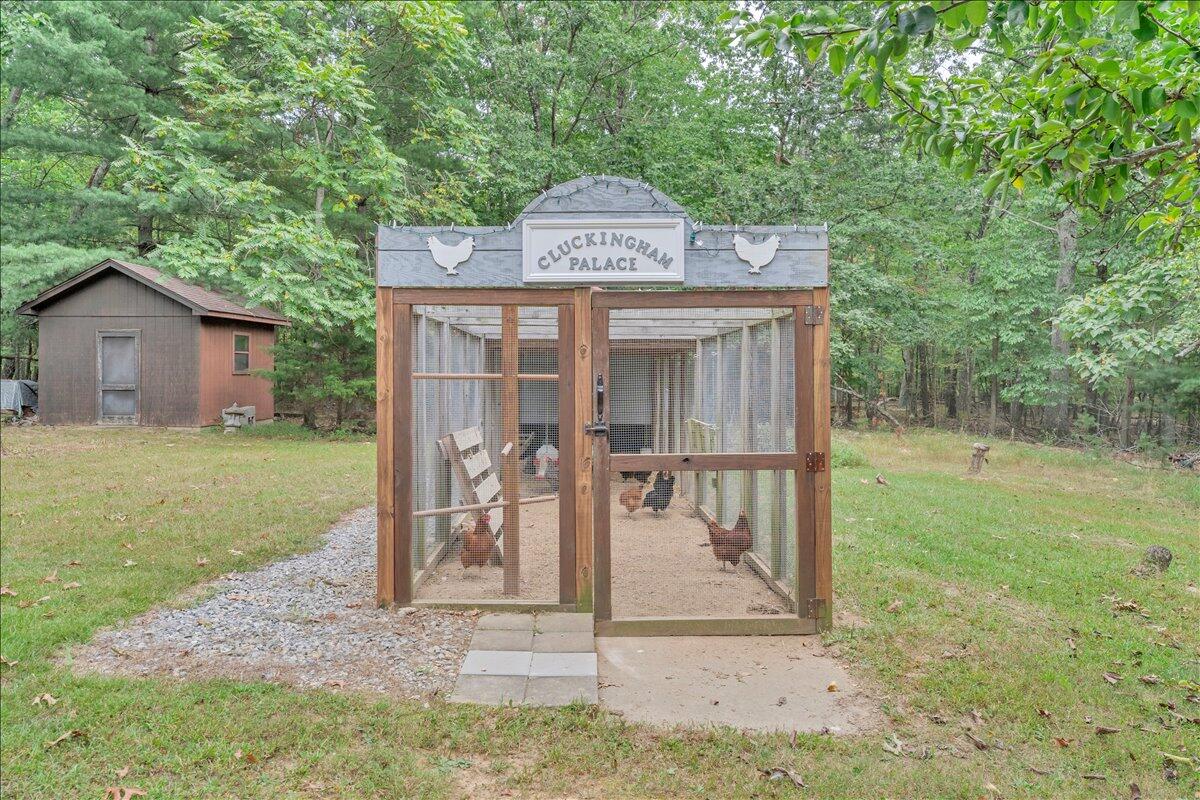 1109 4th Street Blue Ridge, VA 24064 - Photo 90 of 112 090-MIB05139