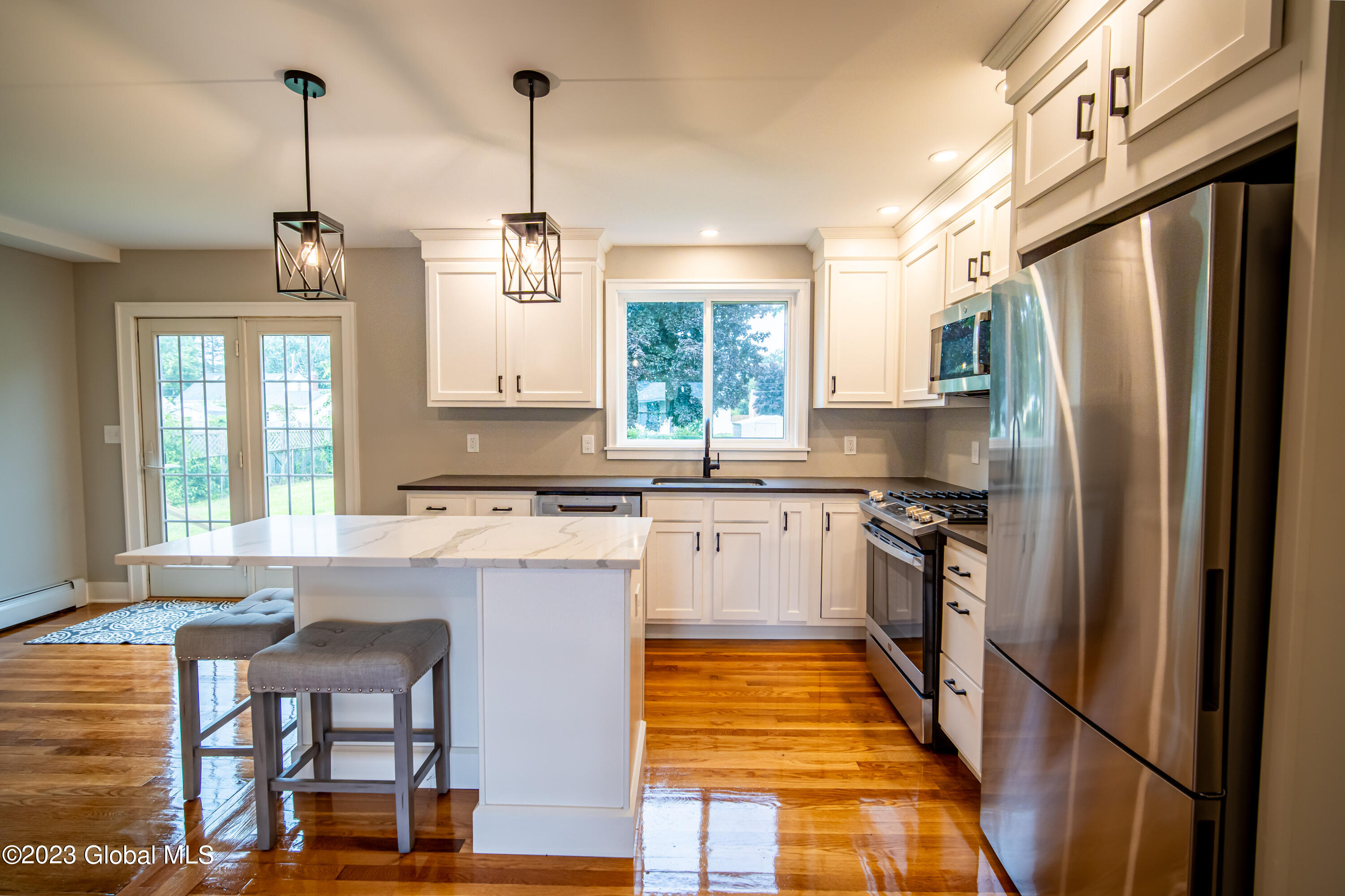 2044 Chepstow Road Rotterdam, NY 12303 - Photo 14 of 33 2044_Chepstow-14