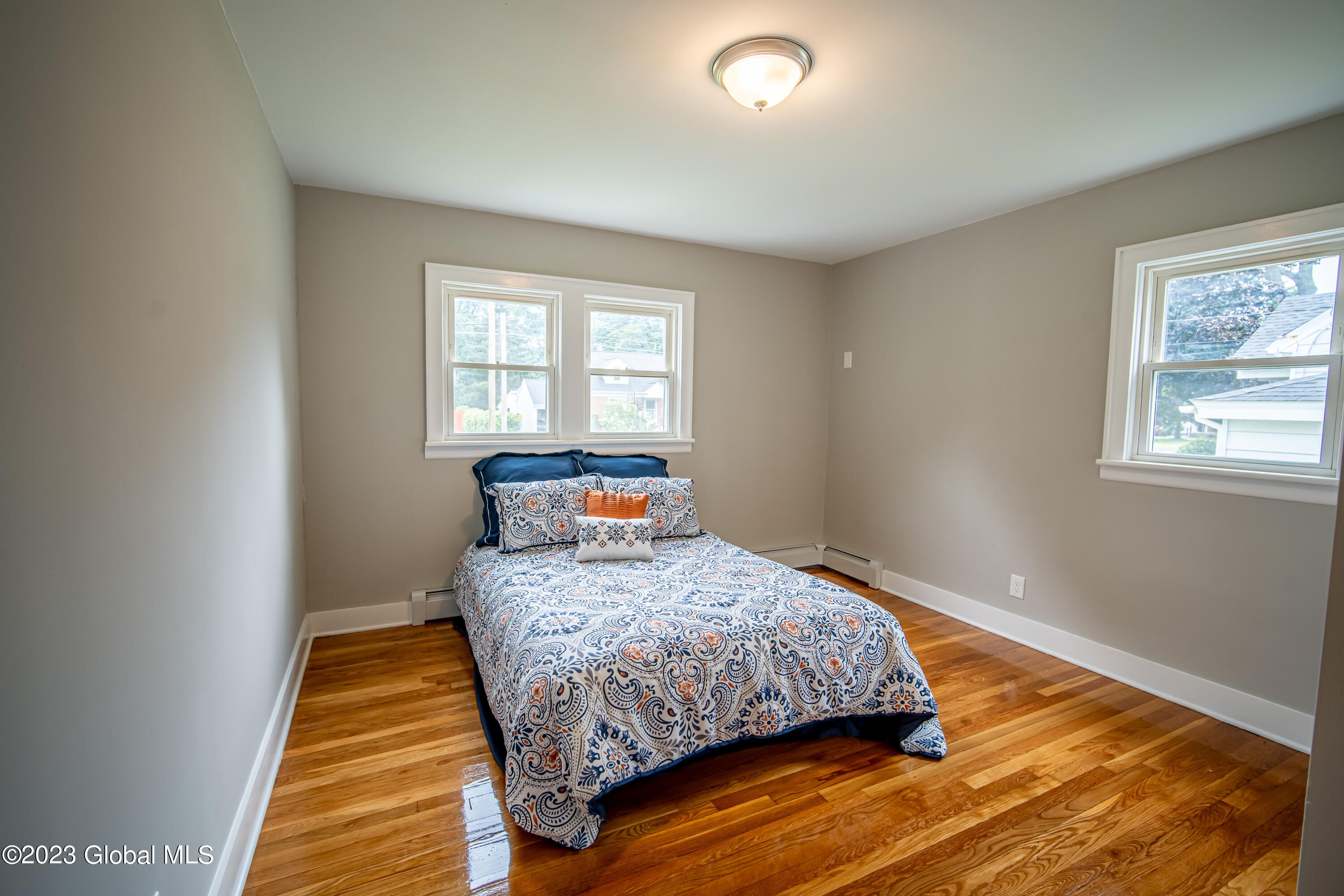 2044 Chepstow Road Rotterdam, NY 12303 - Photo 19 of 33 2044_Chepstow-19