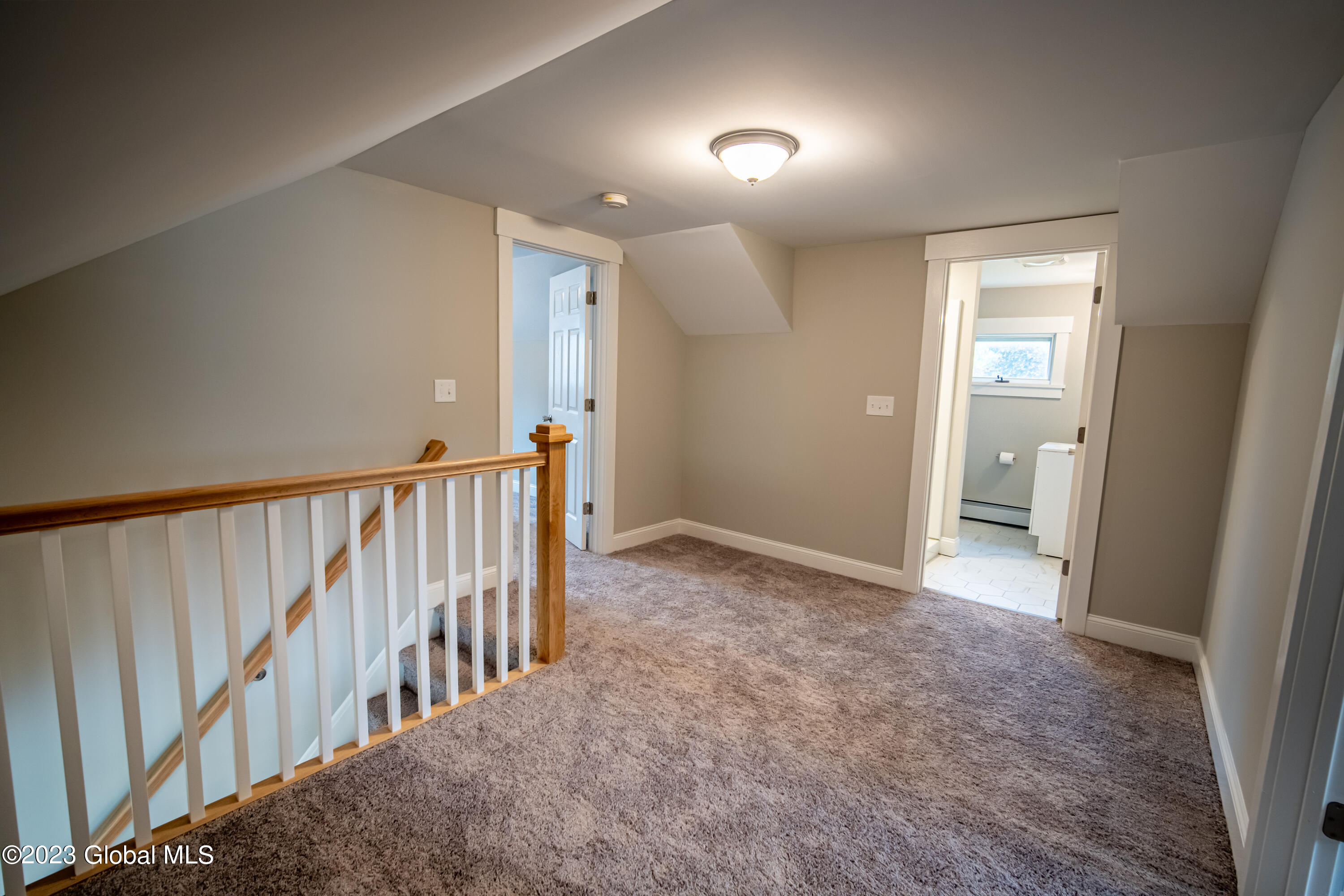 2044 Chepstow Road Rotterdam, NY 12303 - Photo 24 of 33 2044_Chepstow-24