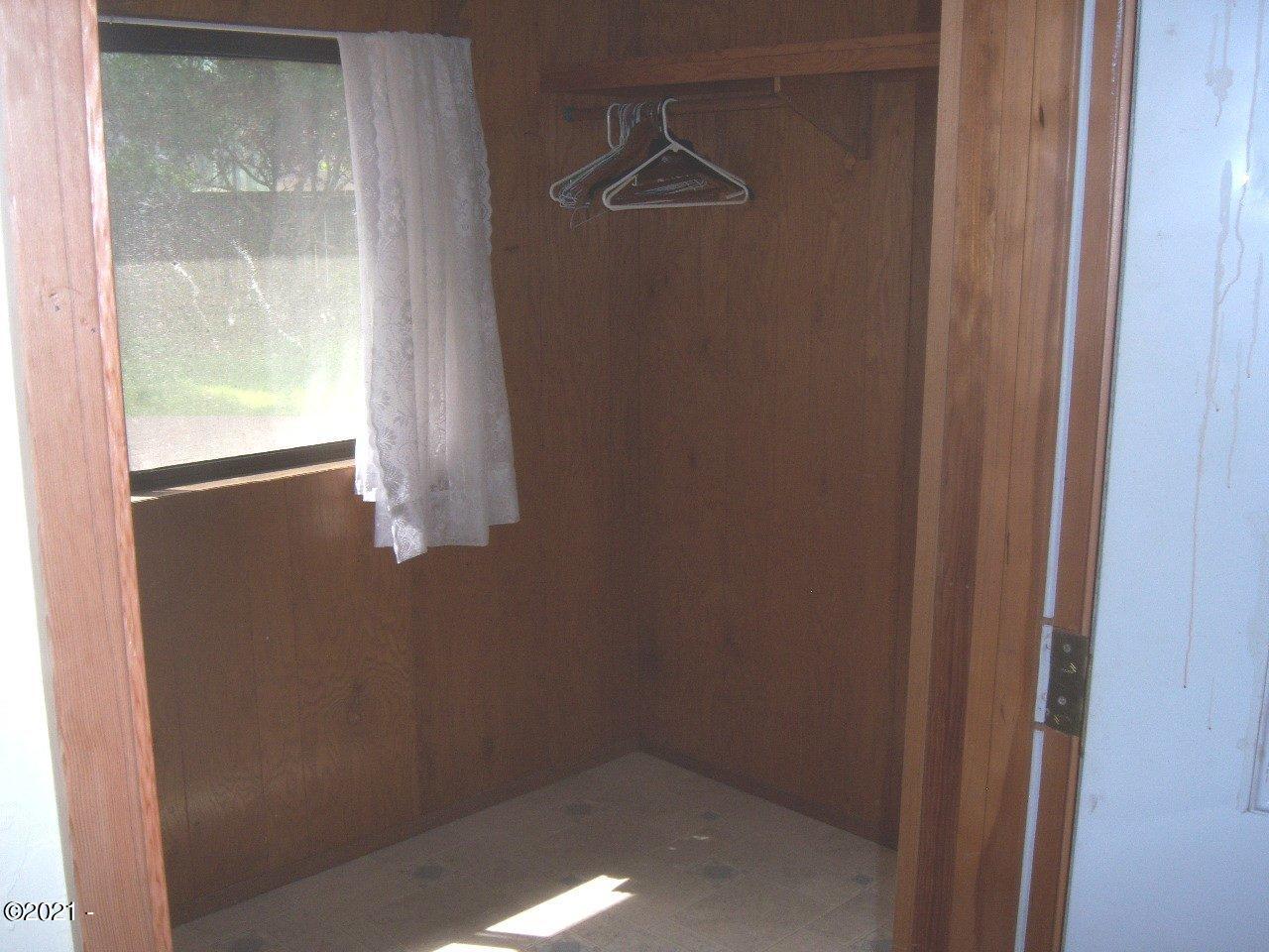 129 Southwest 86th Court Newport, OR 97366 - Photo 15 of 32 100_9198 - Copy