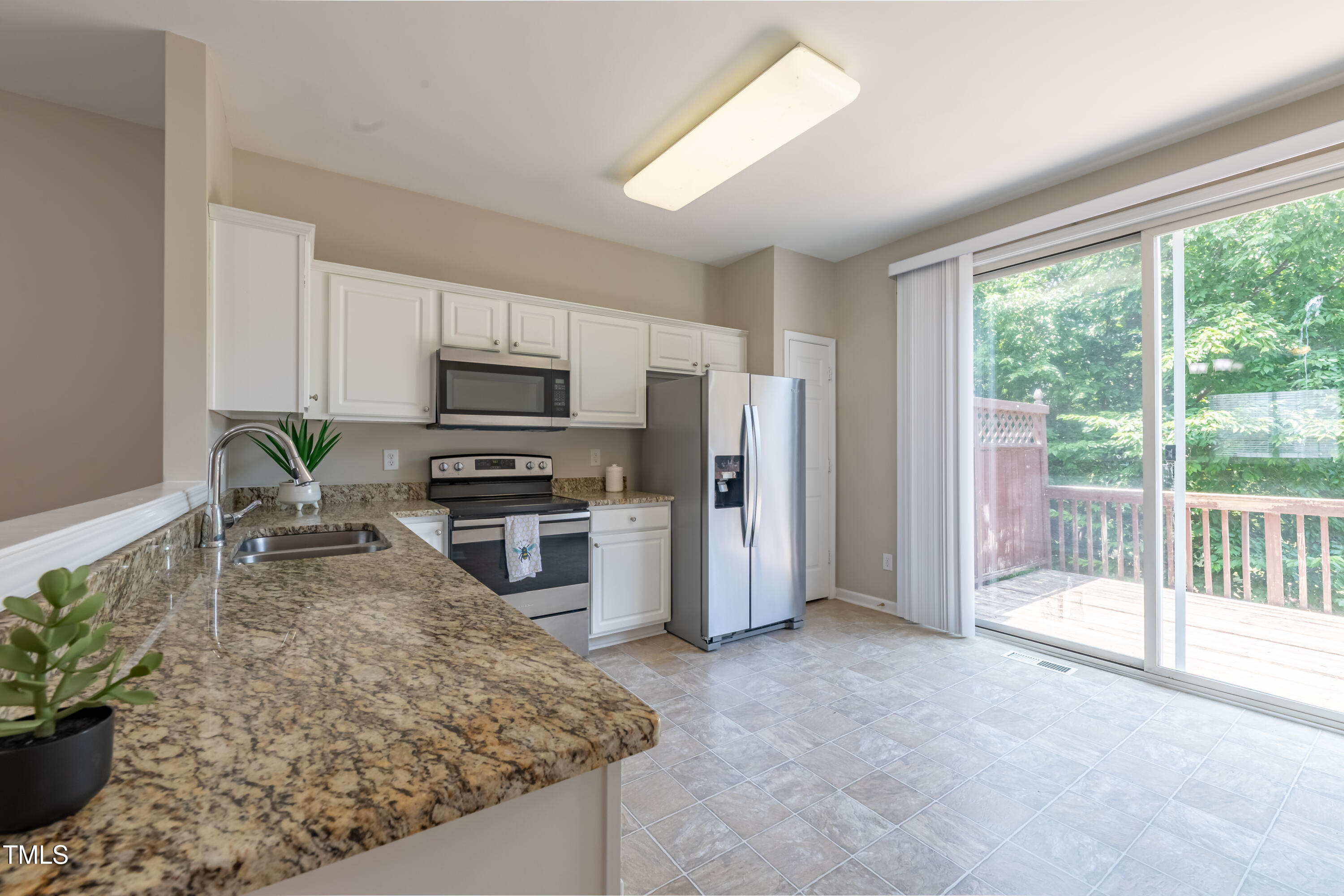 4933 Wyatt Brook Way Raleigh, NC 27609 - Photo 14 of 54 2E6A0613-HDR