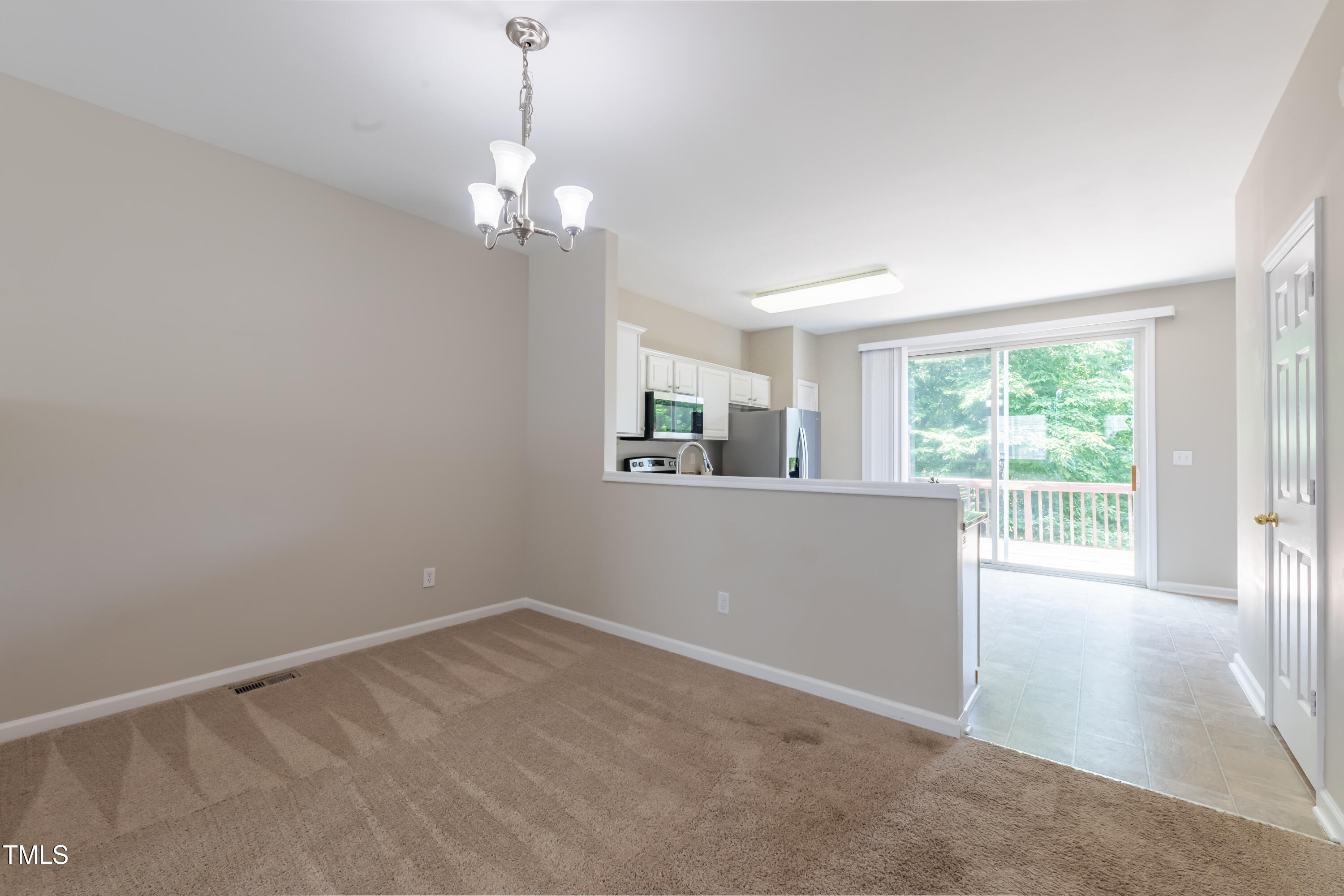 4933 Wyatt Brook Way Raleigh, NC 27609 - Photo 17 of 54 2E6A0588-HDR