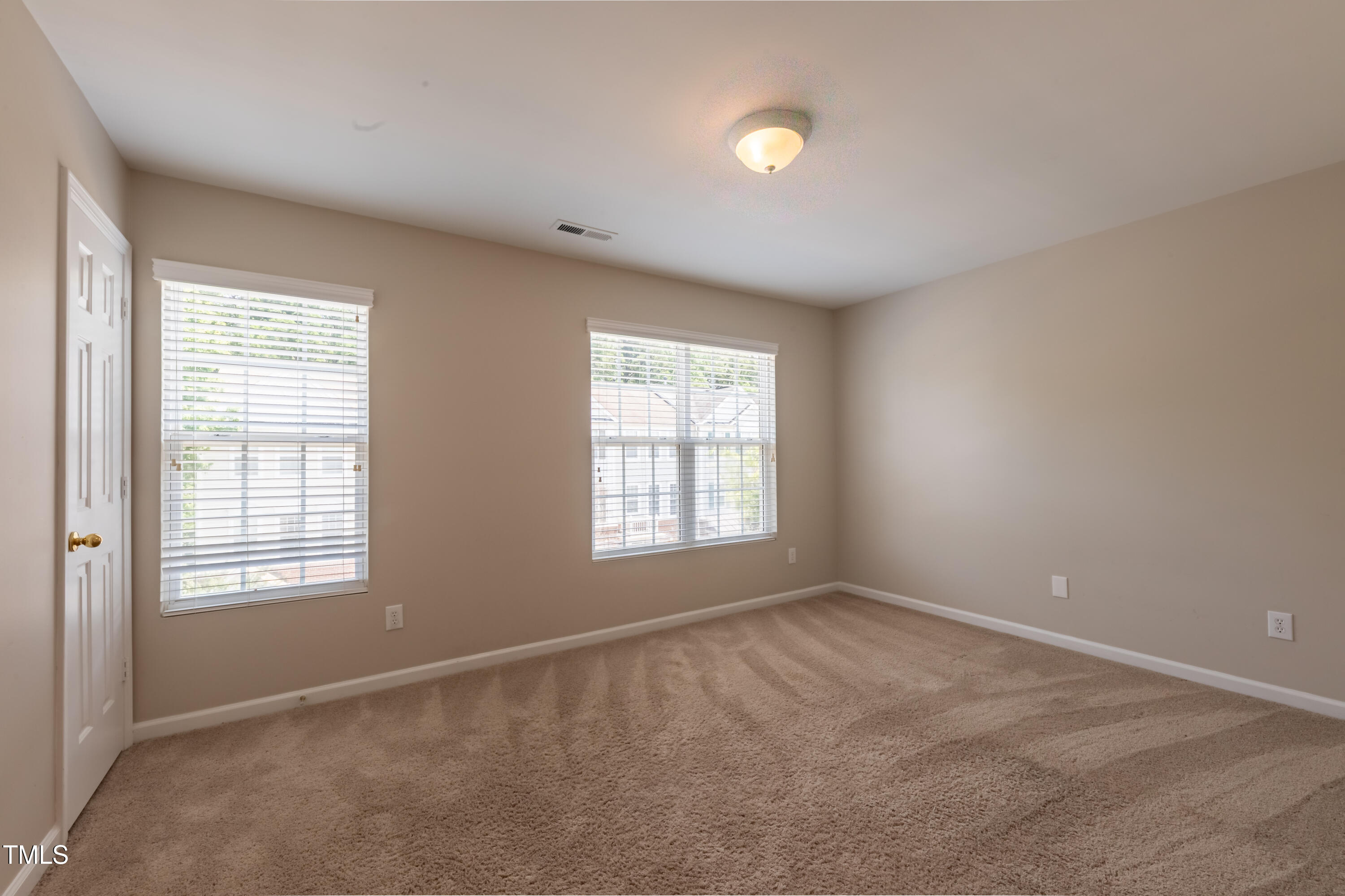 4933 Wyatt Brook Way Raleigh, NC 27609 - Photo 23 of 54 2E6A0688-HDR