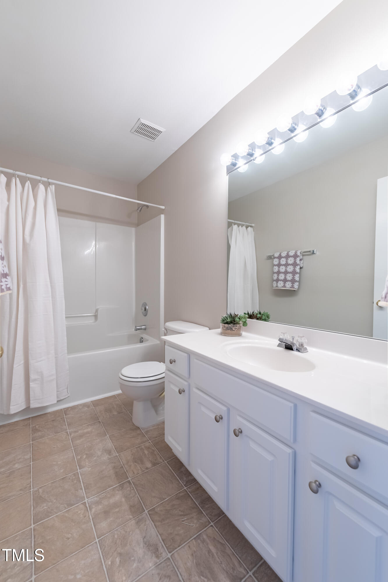 4933 Wyatt Brook Way Raleigh, NC 27609 - Photo 30 of 54 2E6A0713-HDR