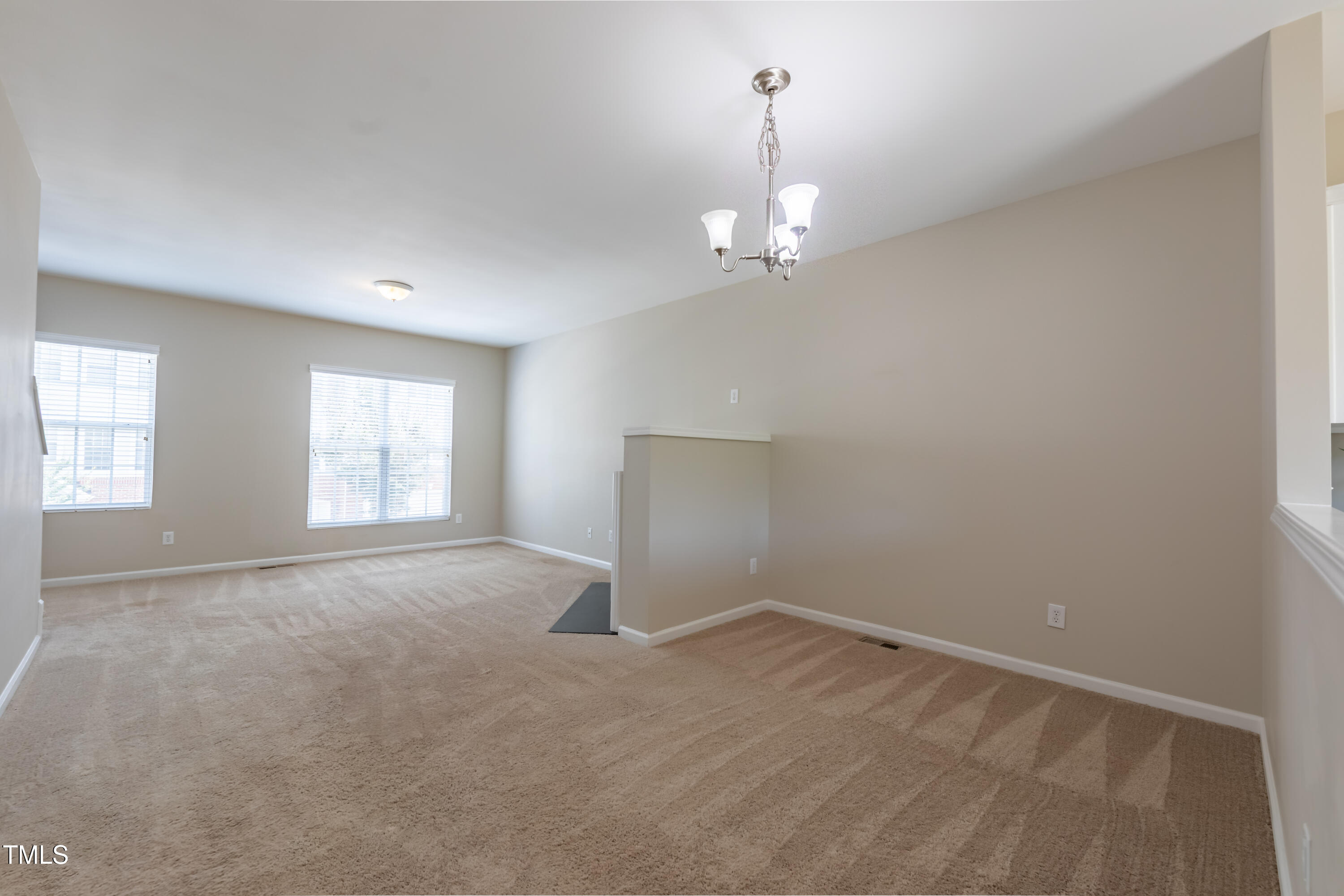 4933 Wyatt Brook Way Raleigh, NC 27609 - Photo 10 of 54 2E6A0648-HDR