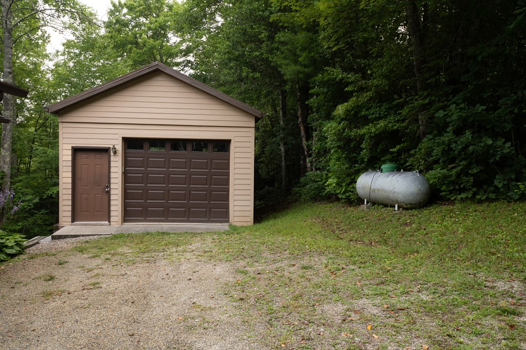 34 Gator Ridge Road Topton, NC 28781 - Photo 19 of 53