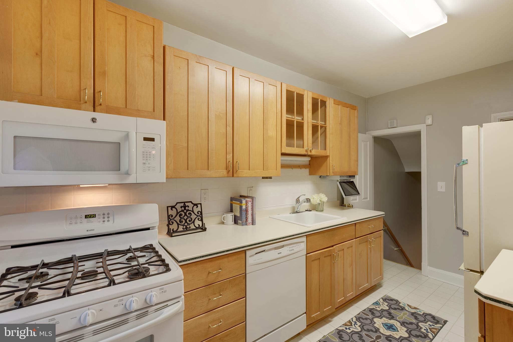 310 Murdock Road Baltimore, MD 21212 - Photo 14 of 50 Kitchen w Wood cabinetry
