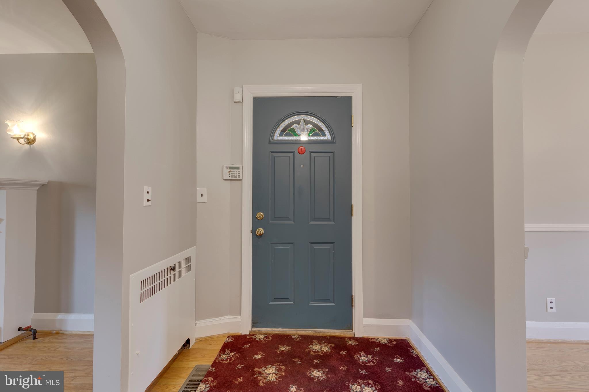 310 Murdock Road Baltimore, MD 21212 - Photo 5 of 50 Center Hall Foyer