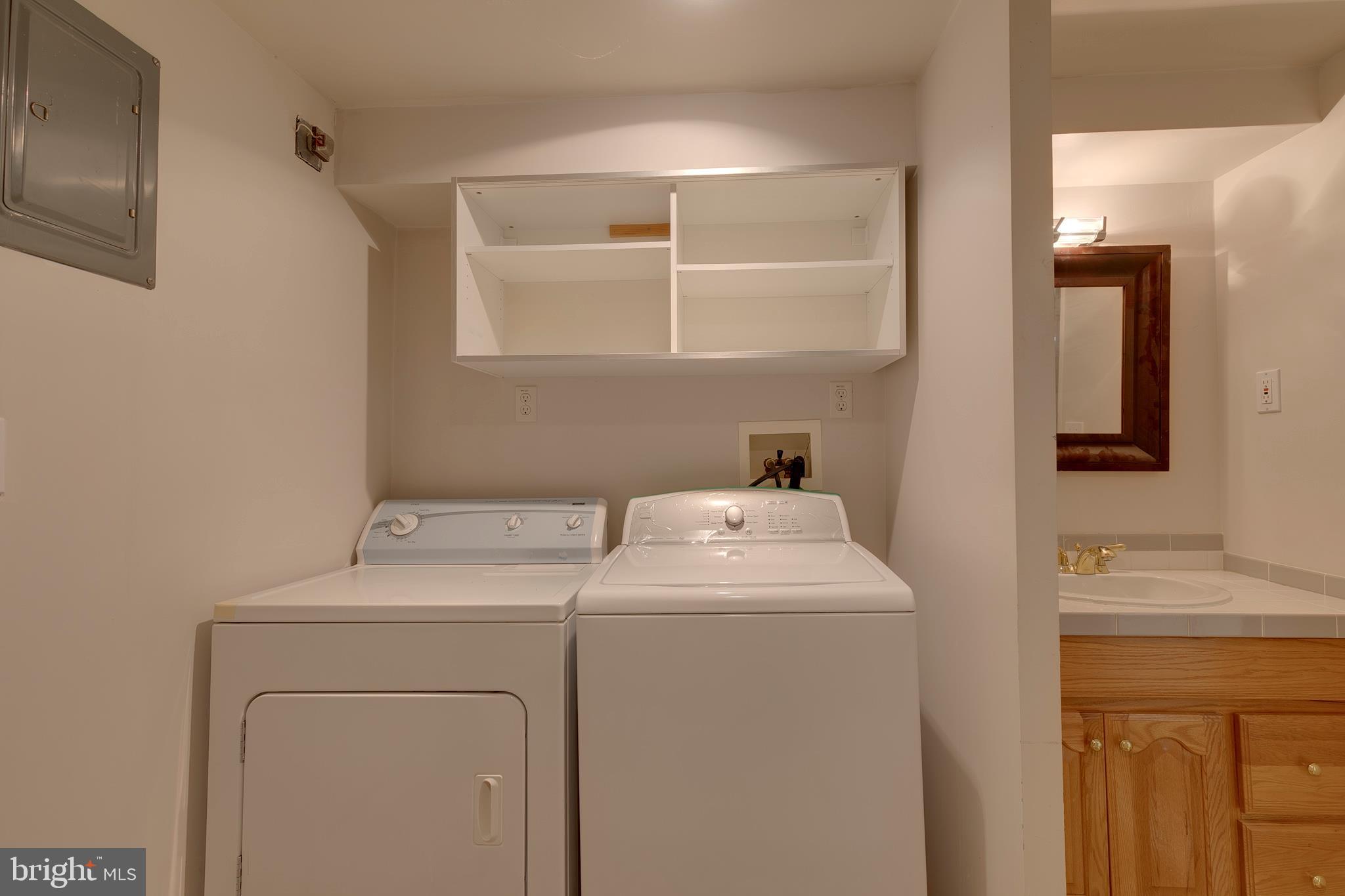 310 Murdock Road Baltimore, MD 21212 - Photo 41 of 50 Washer/Dryer- Laundry Area