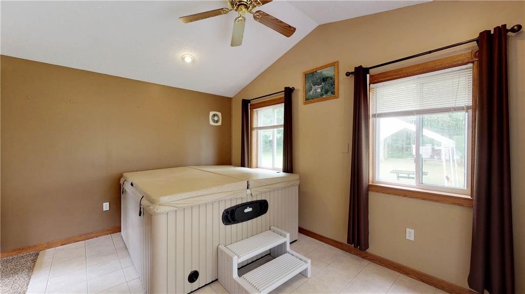 1446 Old State Road Waterford, PA 16441 - Photo 14 of 25