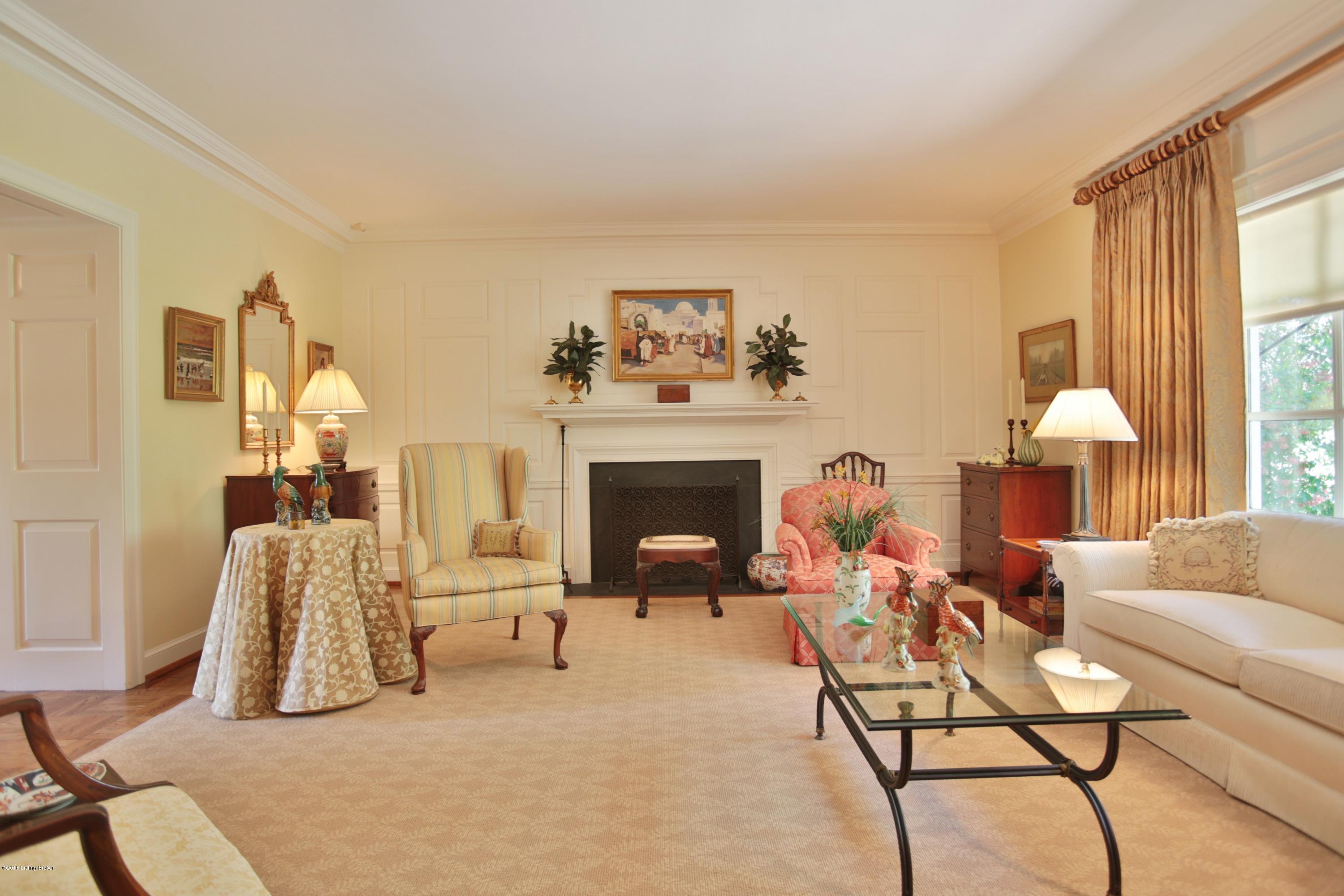 197 Westwind Road Louisville, KY 40207 - Photo 5 of 40 Living room with fireplace