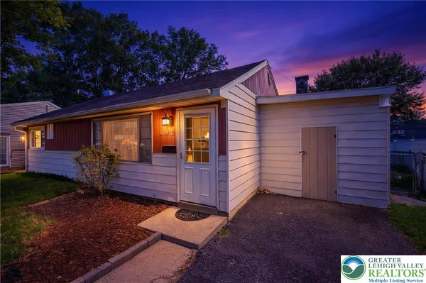 $225,000 | 2824 Arcadia Avenue, Allentown, PA 18103