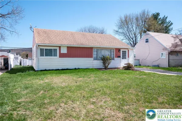 $225,000 | 2824 Arcadia Avenue, Allentown, PA 18103
