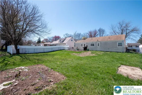 $225,000 | 2824 Arcadia Avenue, Allentown, PA 18103