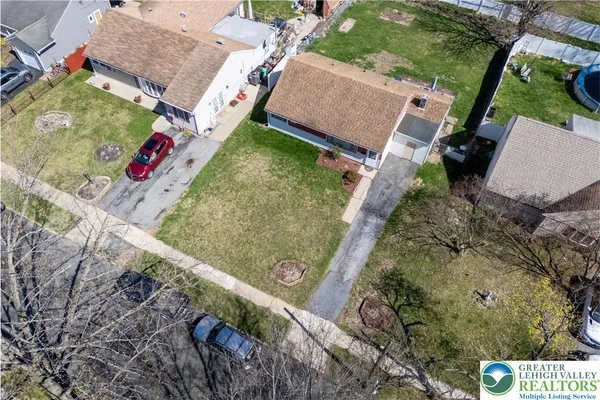 $225,000 | 2824 Arcadia Avenue, Allentown, PA 18103