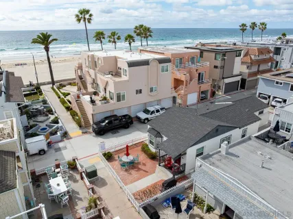 $2,200,000 | 716 Dover Court, San Diego, CA 92109