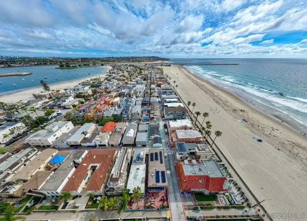 $2,200,000 | 716 Dover Court, San Diego, CA 92109