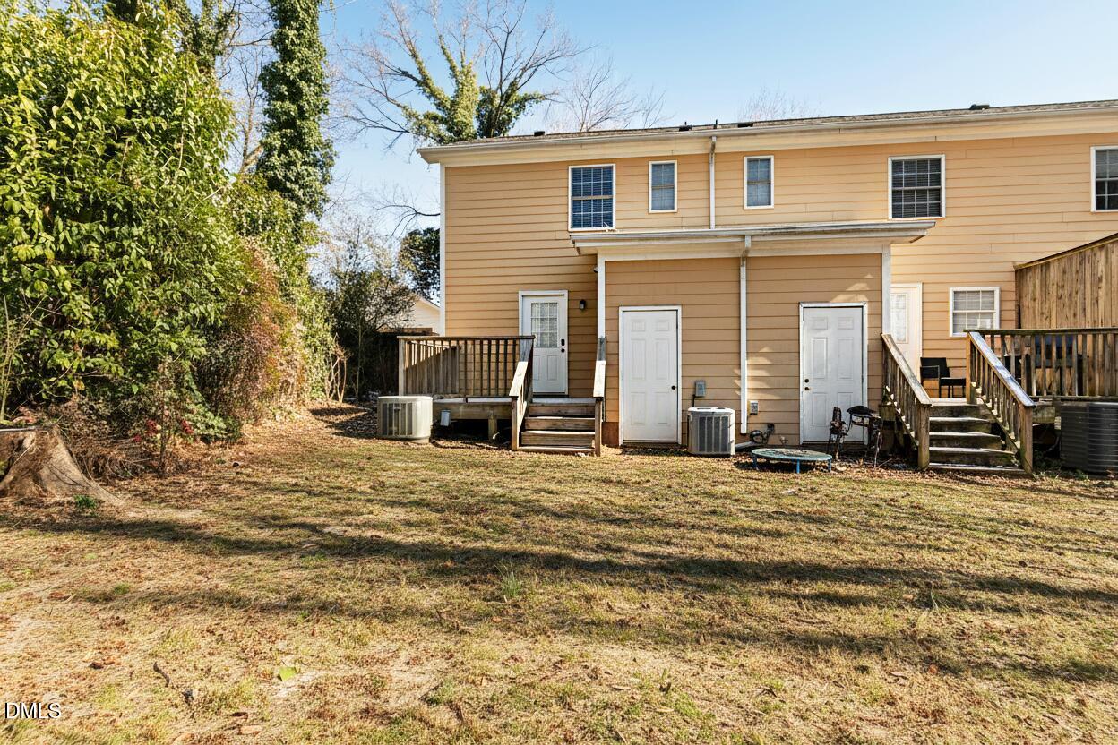1900 Fairfield Drive Raleigh, NC 27608 - Photo 31 of 32 28 Snow Removed (1)
