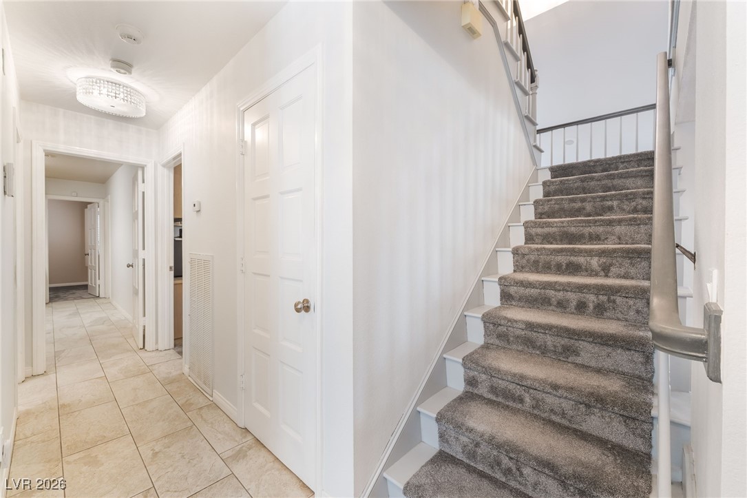 8 Hummingbird Lane Henderson, NV 89014 - Photo 11 of 60