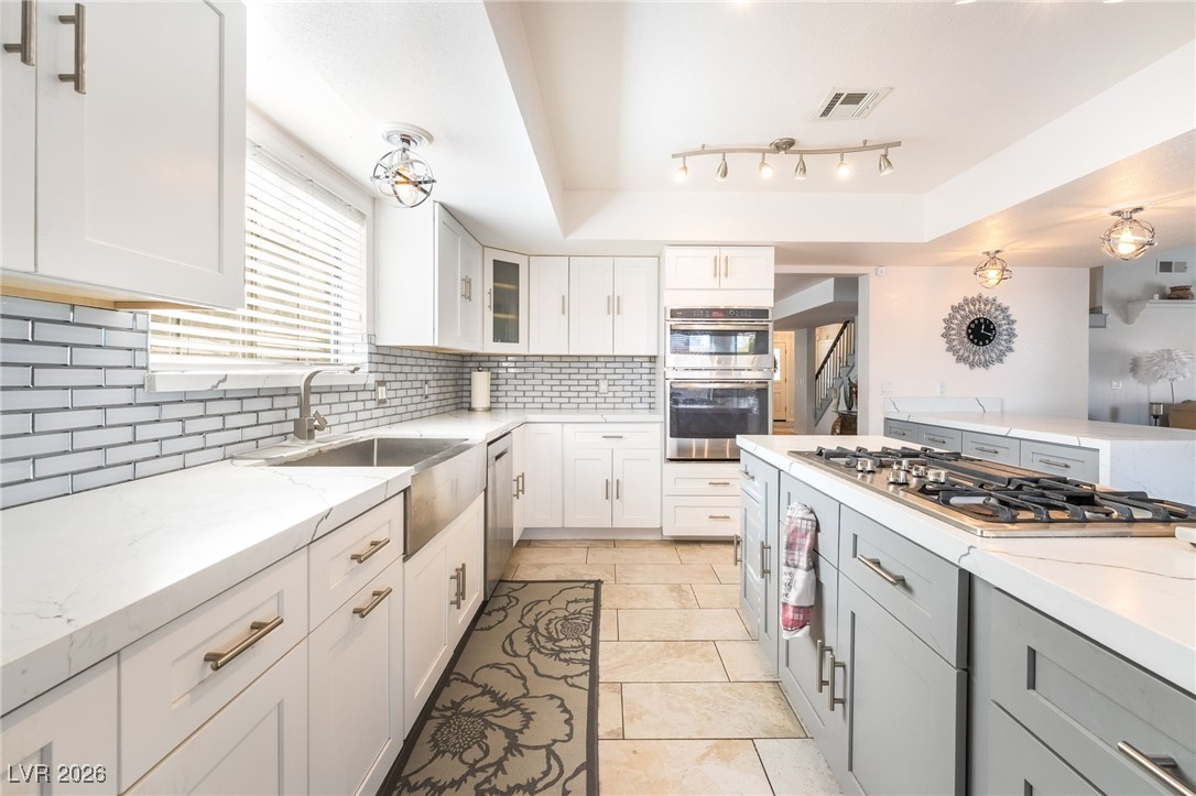 8 Hummingbird Lane Henderson, NV 89014 - Photo 21 of 60